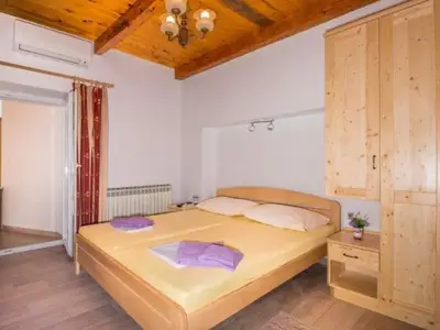 Ferienwohnung für 7 Personen (75 m²) in Crikvenica 9/10