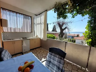 Ferienwohnung für 2 Personen (25 m²) in Crikvenica 1/10