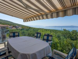 24043676-Ferienwohnung-5-Crikvenica-300x225-0