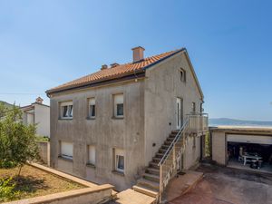 24043676-Ferienwohnung-5-Crikvenica-300x225-1