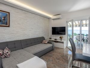 24043676-Ferienwohnung-5-Crikvenica-300x225-3