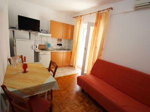 18956506-Ferienwohnung-3-Crikvenica-300x225-1