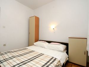 18956506-Ferienwohnung-3-Crikvenica-300x225-4