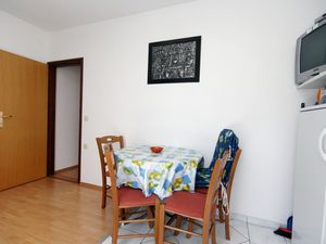 18951483-Ferienwohnung-3-Crikvenica-300x225-2