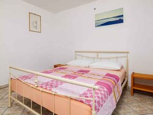 23781388-Ferienwohnung-4-Crikvenica-300x225-3