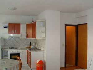 23928574-Ferienwohnung-4-Crikvenica-300x225-4