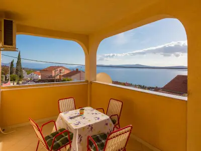 Ferienwohnung für 5 Personen (50 m²) in Crikvenica 1/10