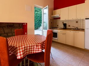 23939537-Ferienwohnung-5-Crikvenica-300x225-4