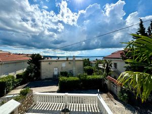 24050943-Ferienwohnung-4-Crikvenica-300x225-5