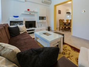 22920005-Ferienwohnung-6-Crikvenica-300x225-4