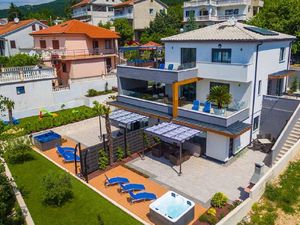 22922513-Ferienwohnung-6-Crikvenica-300x225-1