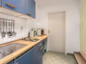 23733319-Ferienwohnung-2-Crikvenica-300x225-3