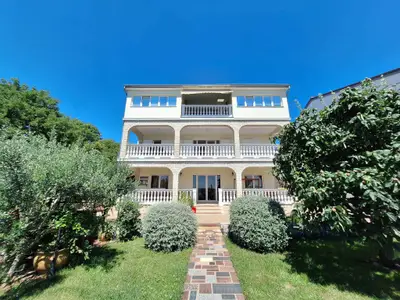 Ferienwohnung für 6 Personen (110 m²) in Crikvenica 1/10