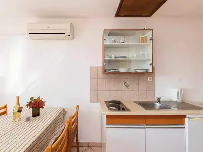 Ferienwohnung für 4 Personen (42 m²) in Crikvenica 7/10