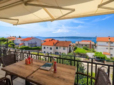 Ferienwohnung für 8 Personen (146 m²) in Crikvenica 7/10