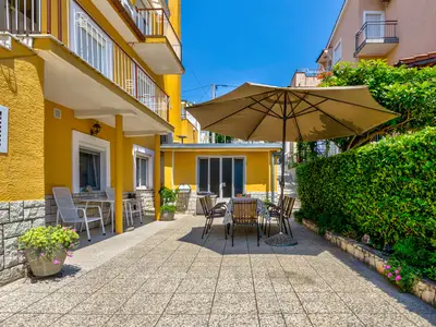 Ferienwohnung für 8 Personen (91 m²) in Crikvenica 6/10