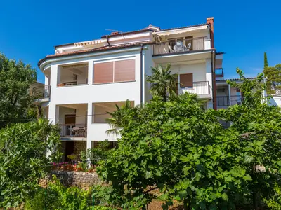 Ferienwohnung für 5 Personen (42 m²) in Crikvenica 1/10