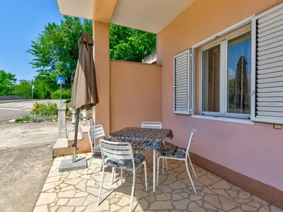 Ferienwohnung für 4 Personen (45 m²) in Crikvenica 2/10