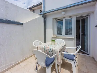 Ferienwohnung für 4 Personen (45 m²) in Crikvenica 5/10