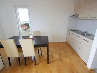 Ferienwohnung für 4 Personen (54 m²) in Crikvenica 9/10