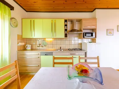 Ferienwohnung für 5 Personen (50 m²) in Crikvenica 10/10