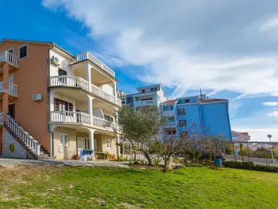 Ferienwohnung für 3 Personen (39 m²) in Crikvenica 6/10