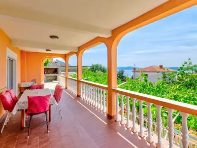 Ferienwohnung für 6 Personen (80 m²) in Crikvenica 2/10