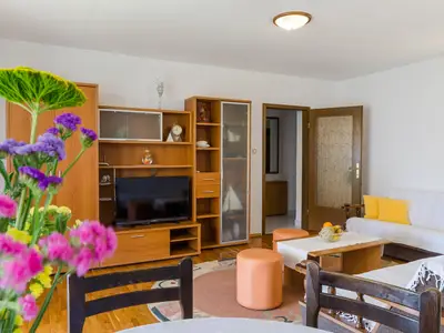 Ferienwohnung für 6 Personen (78 m²) in Crikvenica 8/10