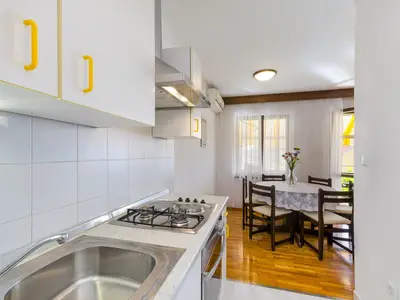 Ferienwohnung für 6 Personen (78 m²) in Crikvenica 10/10