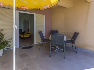 Ferienwohnung für 4 Personen (54 m²) in Crikvenica 6/10