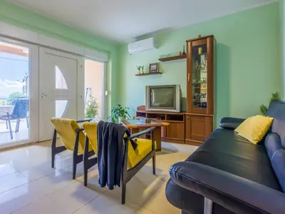 Ferienwohnung für 4 Personen (54 m²) in Crikvenica 8/10