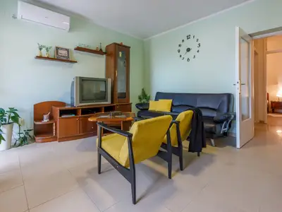 Ferienwohnung für 4 Personen (54 m²) in Crikvenica 9/10