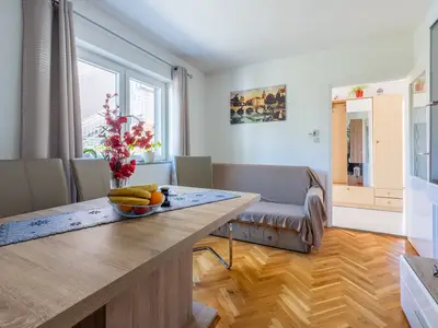 Ferienwohnung für 4 Personen (54 m²) in Crikvenica 8/10