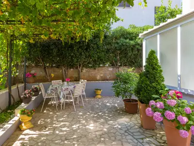 Ferienwohnung für 4 Personen (47 m²) in Crikvenica 1/10