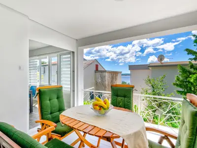 Ferienwohnung für 4 Personen (65 m²) in Crikvenica 2/10