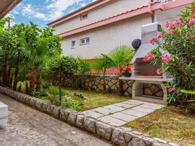 Ferienwohnung für 4 Personen (54 m²) in Crikvenica 6/10