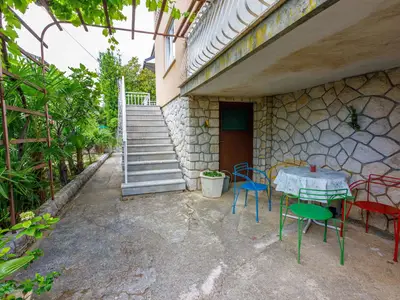 Ferienwohnung für 4 Personen (54 m²) in Crikvenica 3/10