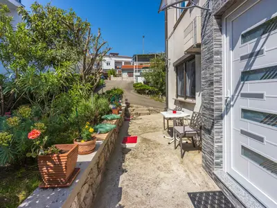 Ferienwohnung für 3 Personen (45 m²) in Crikvenica 4/10
