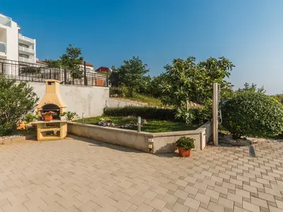 Ferienwohnung für 5 Personen (65 m²) in Crikvenica 5/10