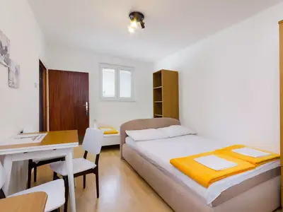 Ferienwohnung für 3 Personen (24 m²) in Crikvenica 4/10