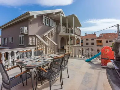 Ferienwohnung für 6 Personen (120 m²) in Crikvenica 5/10