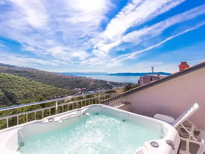 Ferienwohnung für 6 Personen (92 m²) in Crikvenica 1/10