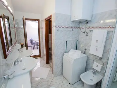 Ferienwohnung für 6 Personen (72 m²) in Crikvenica 7/10