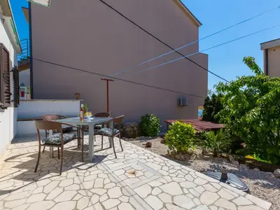 Ferienwohnung für 2 Personen (52 m²) in Crikvenica 8/10