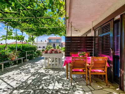 Ferienwohnung für 5 Personen (48 m²) in Crikvenica 2/10
