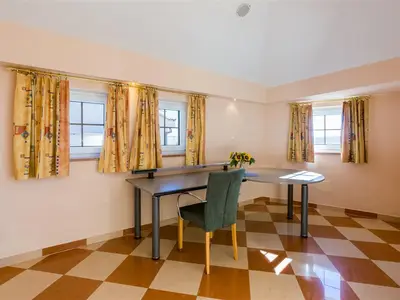 Ferienwohnung für 4 Personen (104 m²) in Crikvenica 5/10
