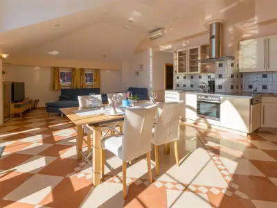 Ferienwohnung für 4 Personen (104 m²) in Crikvenica 8/10