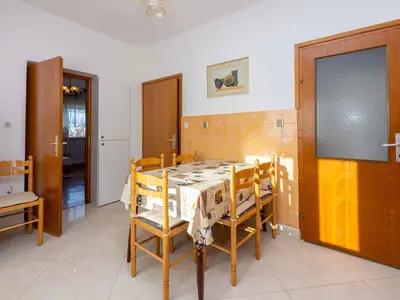 Ferienwohnung für 4 Personen (72 m²) in Crikvenica 5/10