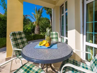 Ferienwohnung für 4 Personen (60 m²) in Crikvenica 1/10