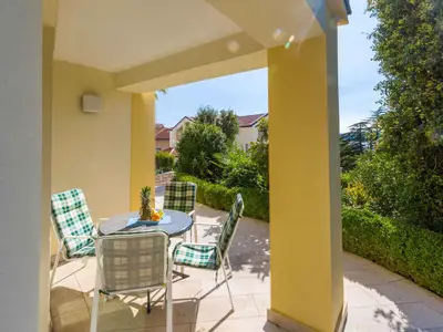Ferienwohnung für 4 Personen (60 m²) in Crikvenica 4/10